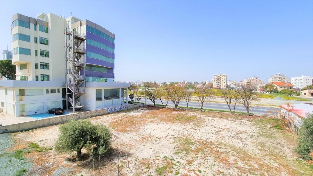 Comfy Rooms In A Shared Apartment Near Salt Lake With Internet And Netflix ลาร์นาคา ภายนอก รูปภาพ