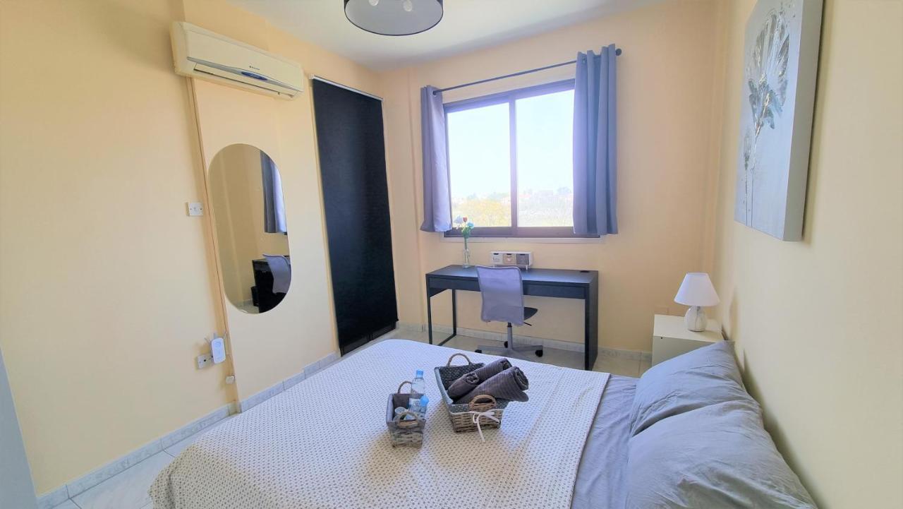 Comfy Rooms In A Shared Apartment Near Salt Lake With Internet And Netflix ลาร์นาคา ภายนอก รูปภาพ
